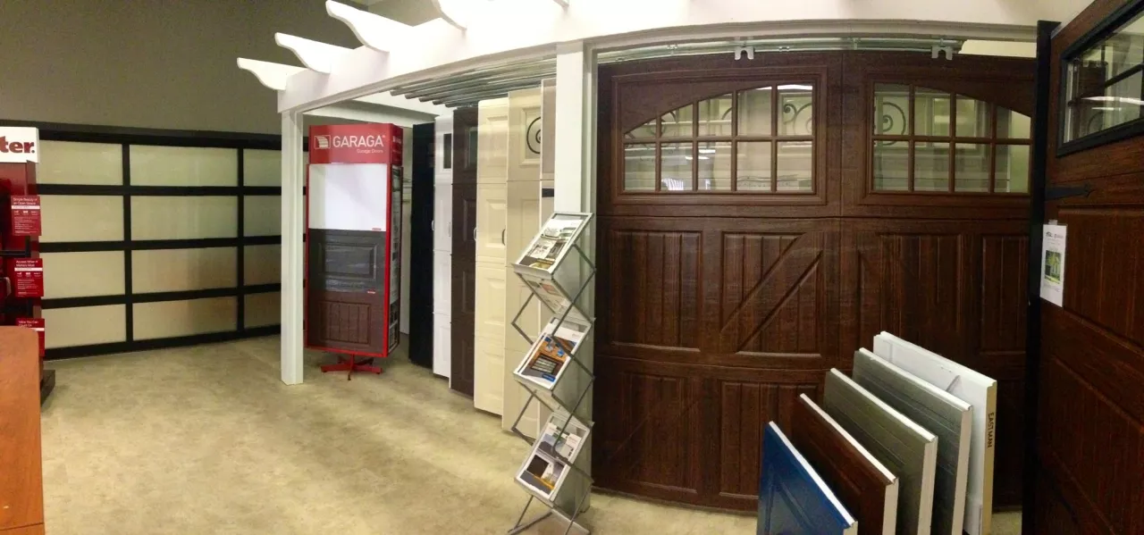 Garage Door Depot - Showroom